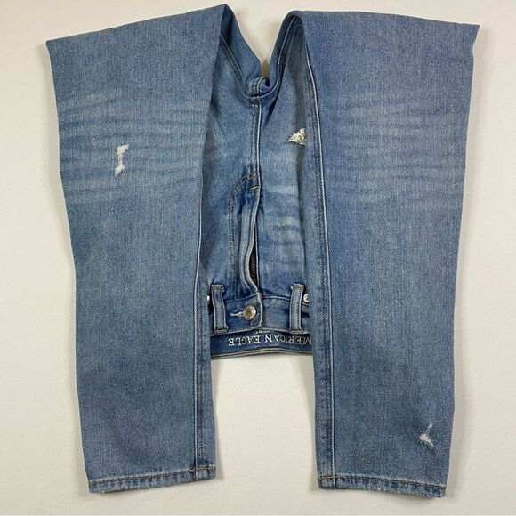 American Eagle Mom Jeans Women's 2 Light Denim High Rise Distressed Ripped Knees - Picture 12 of 12